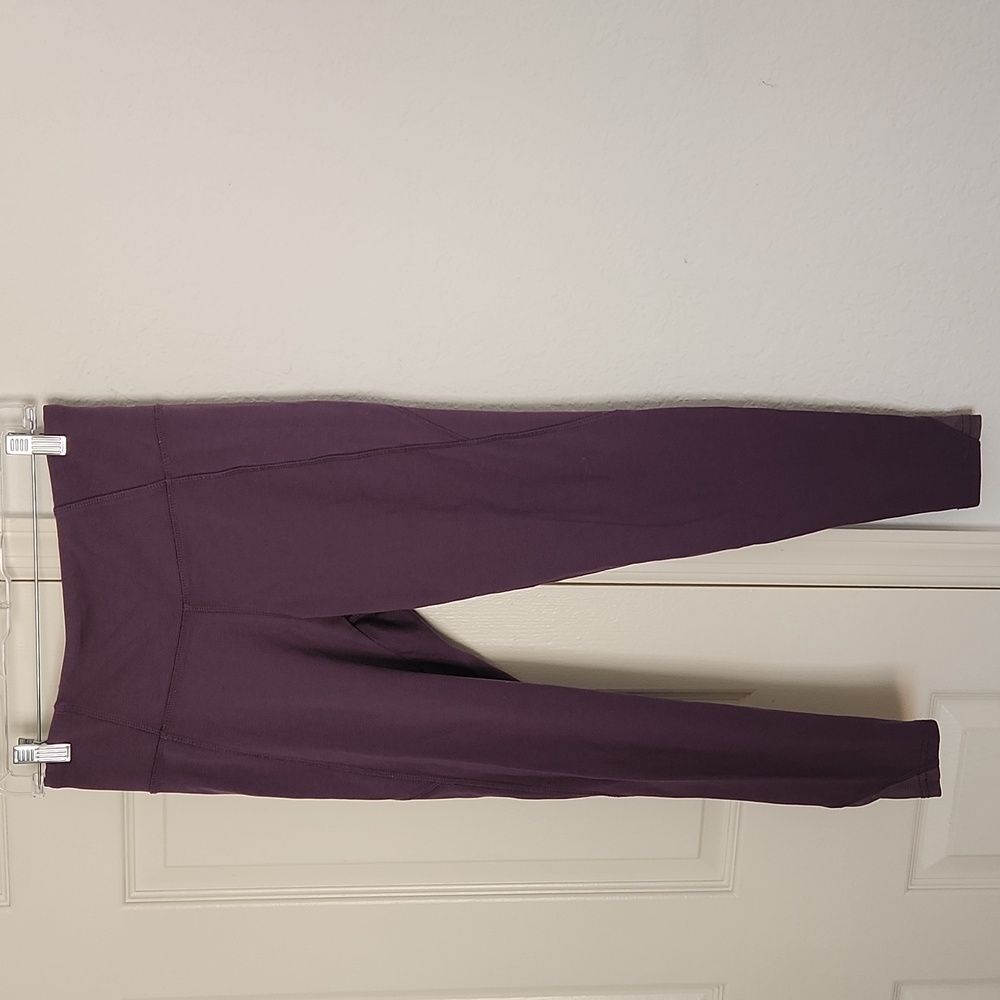 Athletic Collection Purple Mesh Ancle Workout Pants Sz M